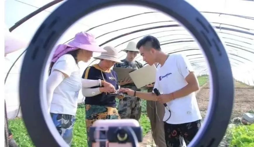 农村电商发展的积极变化_农村电商的发展现状和趋势_农村电商的发展情况